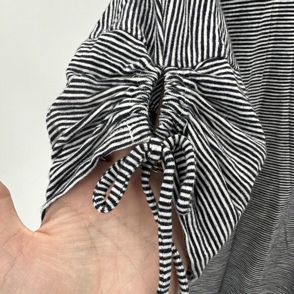 Talbots Shirt Womens Large Blue White Striped Nautical V-Neck Pullover - Picture 5 of 7